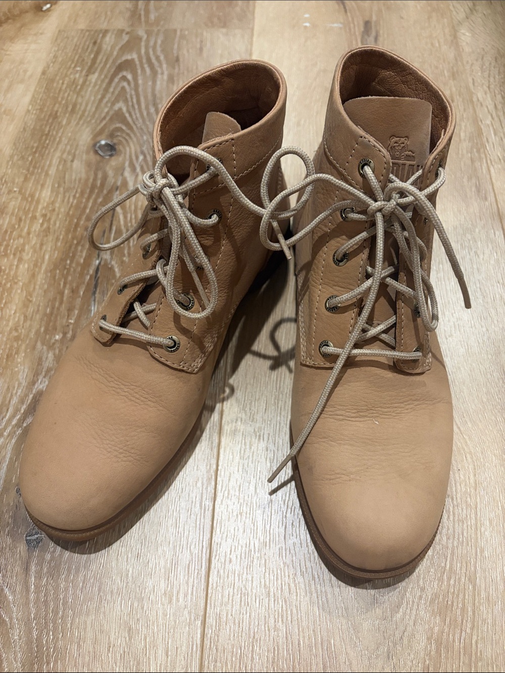 Kodiak Women's Brown Tan Leather Lace Classic Booties, Size 8